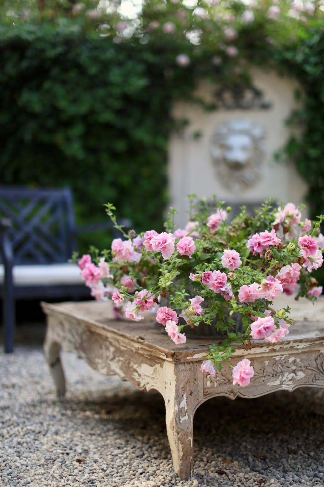 Get the Look: English Garden Patio Lion Fountain under $400 - French